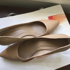 Banana Republic Nude Giah leather pumps